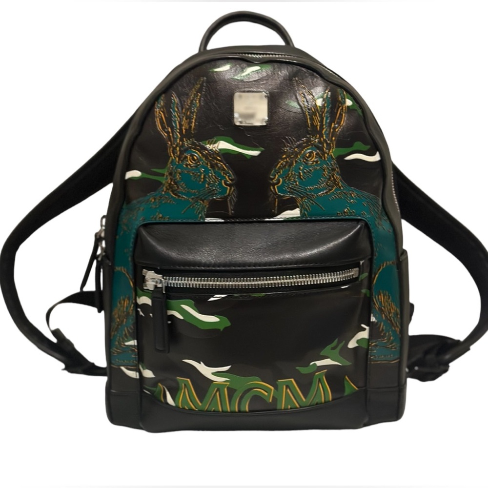 MCM Stark Psychedelic Rabbit Backpack - Picture 2 of 14